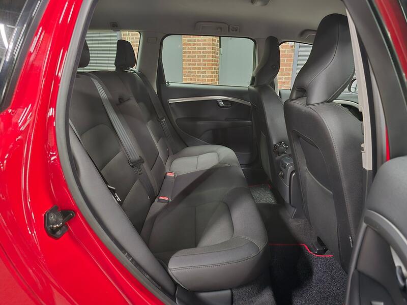 VOLVO V70 1.6 D2 ES 2013