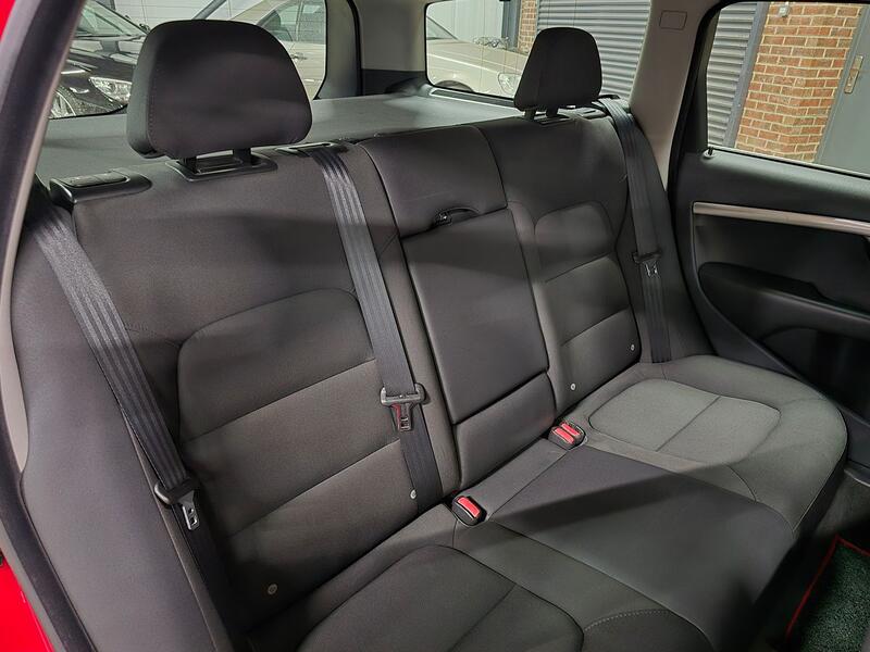 VOLVO V70 1.6 D2 ES 2013