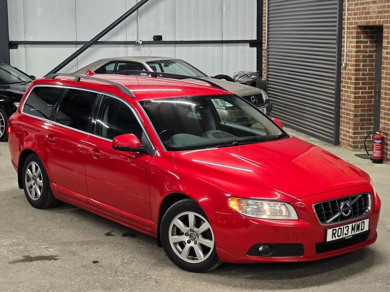 VOLVO V70 1.6 D2 ES 2013