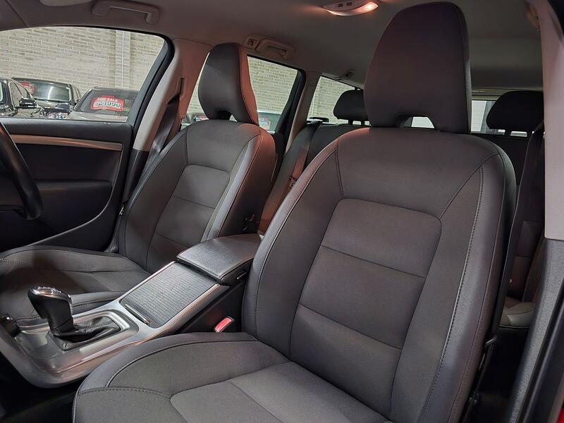 VOLVO V70 1.6 D2 ES 2013