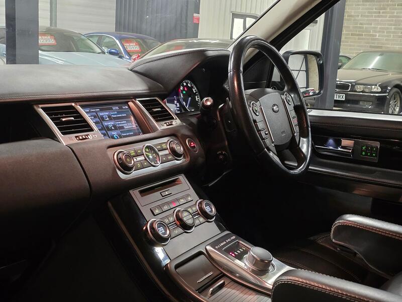 LAND ROVER RANGE ROVER SPORT 3.0 SD V6 HSE Luxury 2012