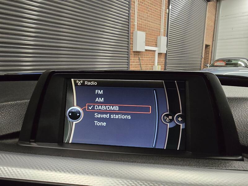 BMW 3 SERIES 2.0 318d M Sport Gran Turismo 2014