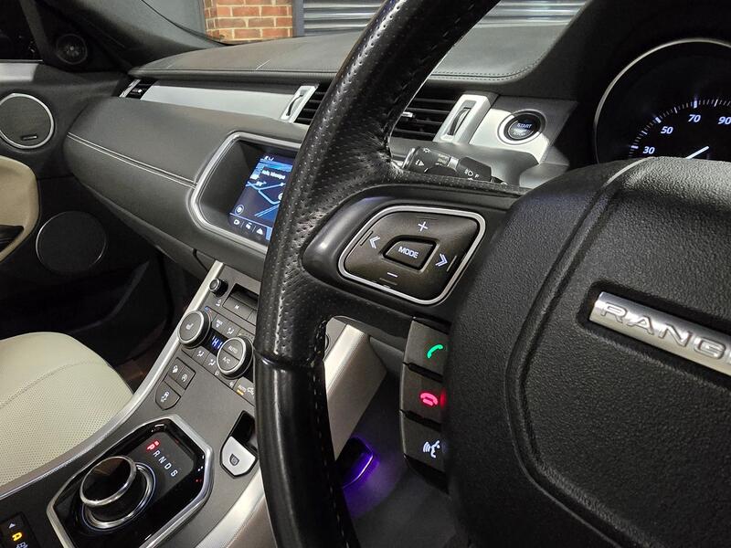 LAND ROVER RANGE ROVER EVOQUE 2.0 TD4 HSE Dynamic 2018