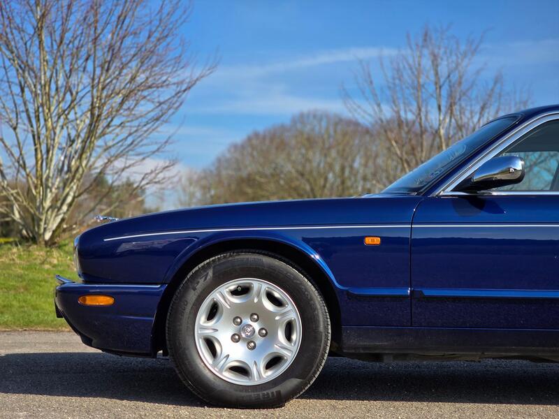 JAGUAR XJ 4.0 Sovereign 2001