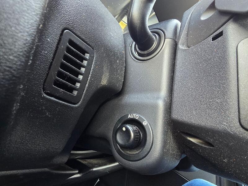 LAND ROVER RANGE ROVER SPORT 3.0 SD V6 HSE Black 2013