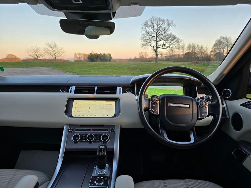 LAND ROVER RANGE ROVER SPORT 3.0 SD V6 HSE 2016