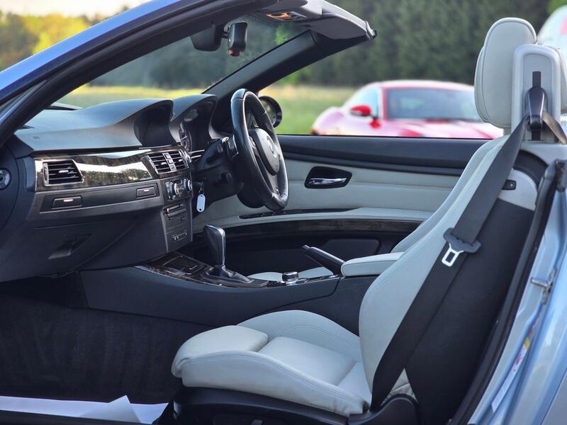 BMW 3 SERIES 3.0 330d M Sport Convertible 2009