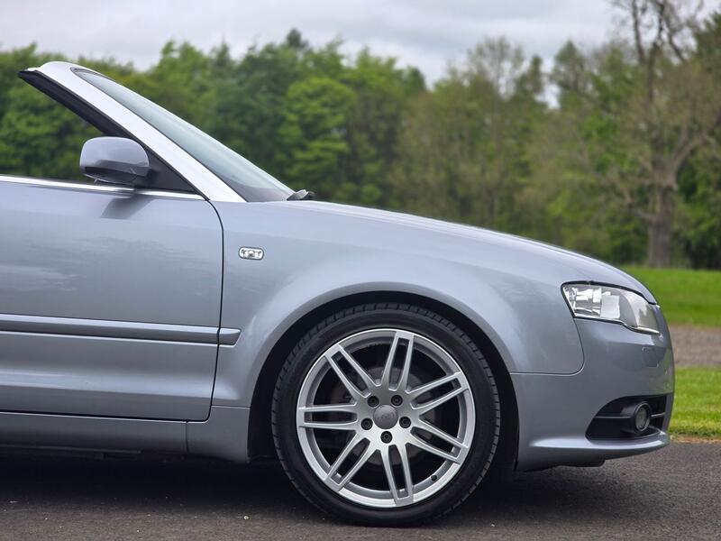 AUDI A4 2.0 TDI S line 2009
