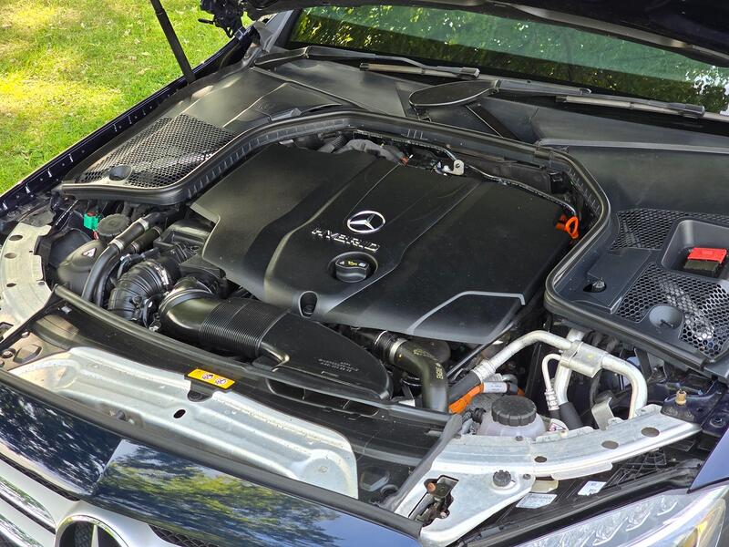 MERCEDES-BENZ C CLASS 2.1 C300dh AMG Line 2015