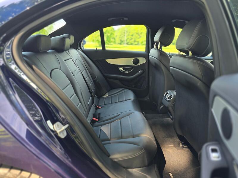 MERCEDES-BENZ C CLASS 2.1 C300dh AMG Line 2015