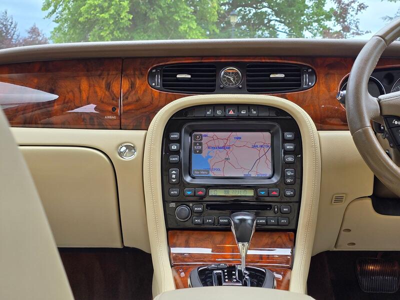 JAGUAR XJ 2.7 TDVi Executive 2009