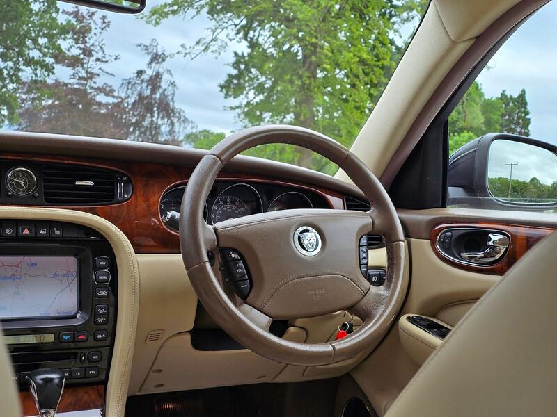 JAGUAR XJ 2.7 TDVi Executive 2009