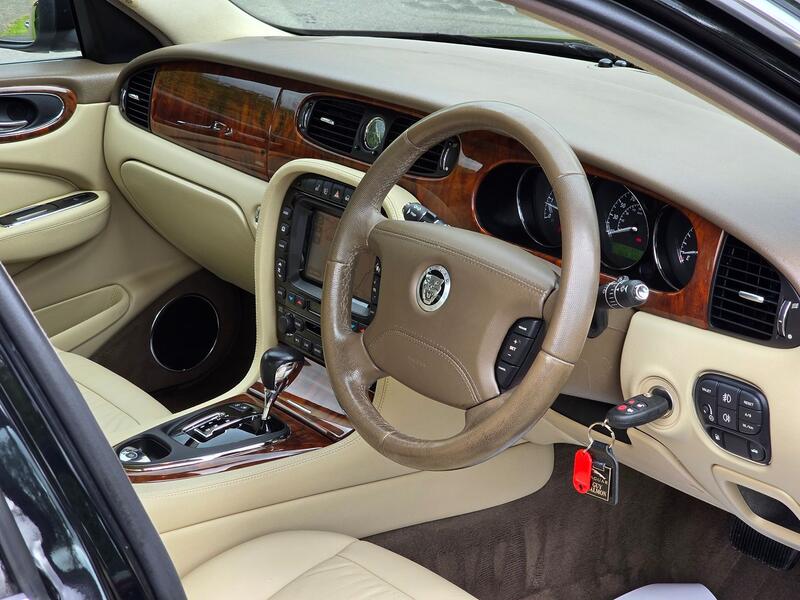 JAGUAR XJ 2.7 TDVi Executive 2009