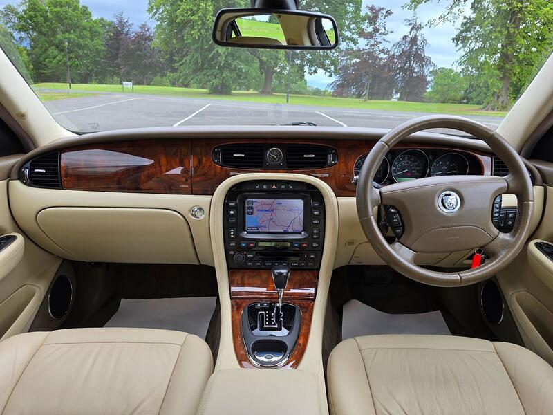 JAGUAR XJ 2.7 TDVi Executive 2009