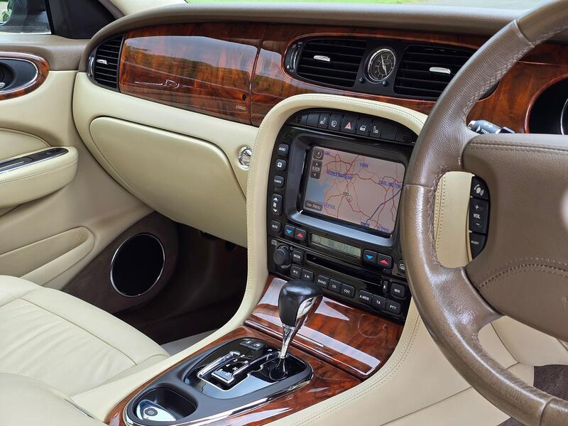 JAGUAR XJ 2.7 TDVi Executive 2009