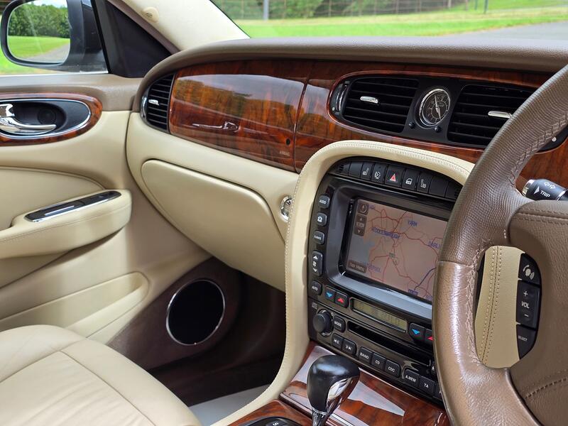 JAGUAR XJ 2.7 TDVi Executive 2009