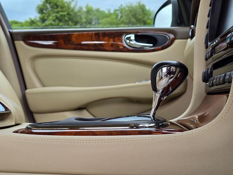 JAGUAR XJ 2.7 TDVi Executive 2009