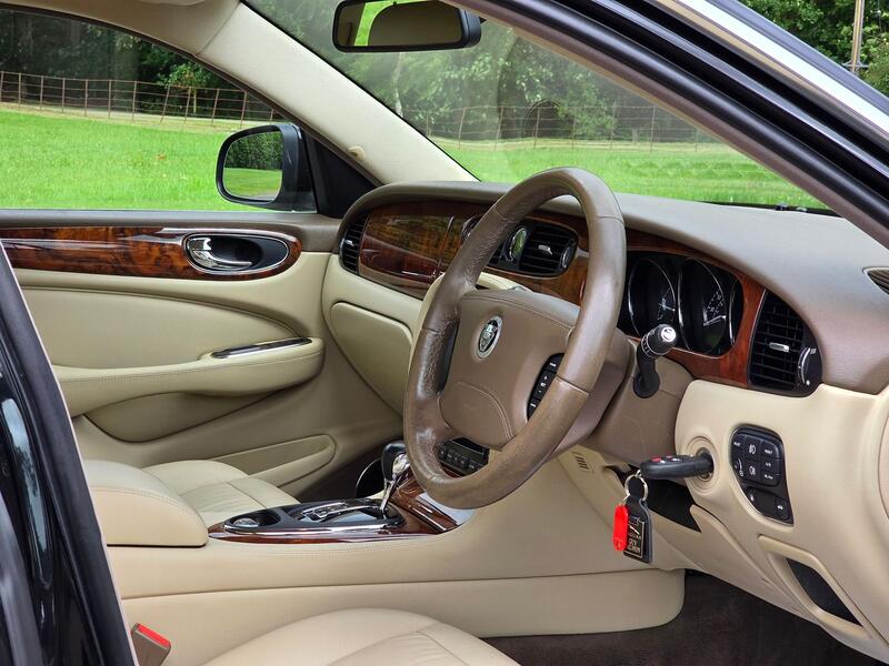 JAGUAR XJ 2.7 TDVi Executive 2009