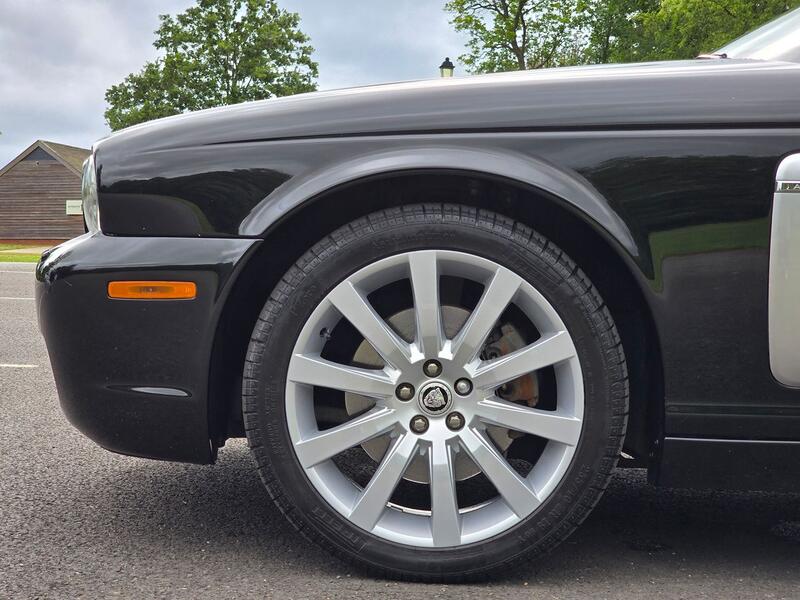 JAGUAR XJ 2.7 TDVi Executive 2009