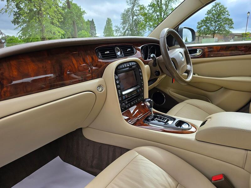 JAGUAR XJ 2.7 TDVi Executive 2009