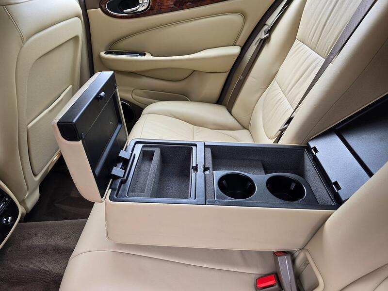 JAGUAR XJ 2.7 TDVi Executive 2009