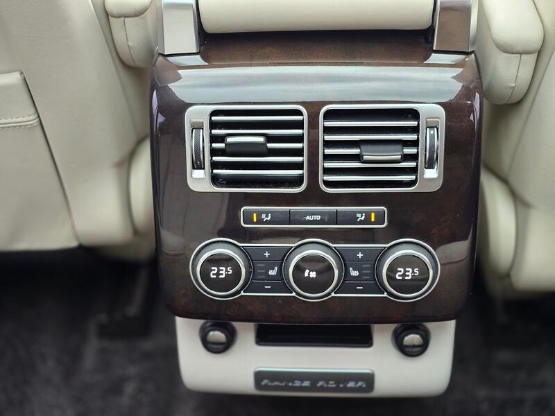 LAND ROVER RANGE ROVER 4.4 SD V8 Vogue SE 2016
