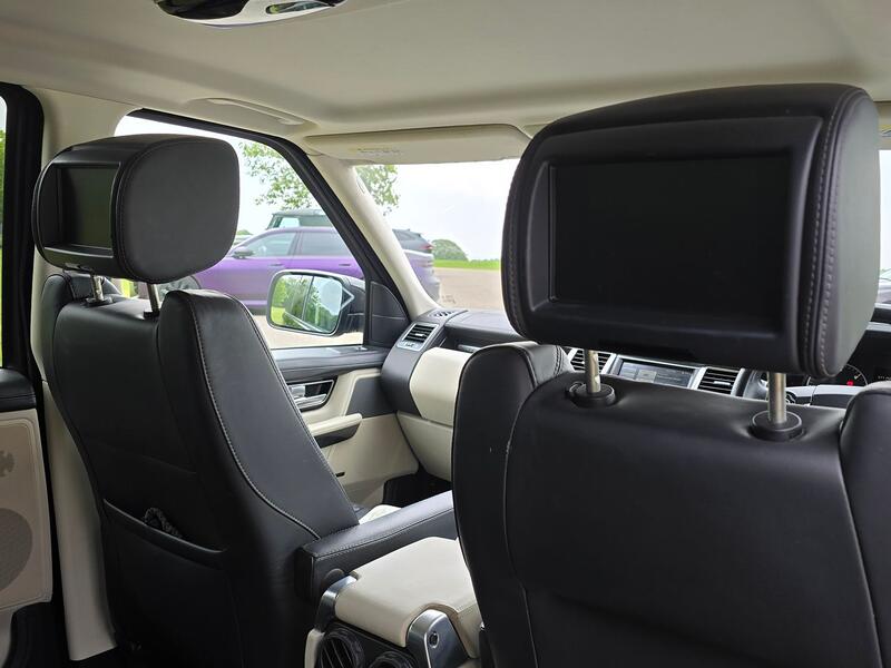 LAND ROVER RANGE ROVER SPORT 3.0 SD V6 HSE Black 2013