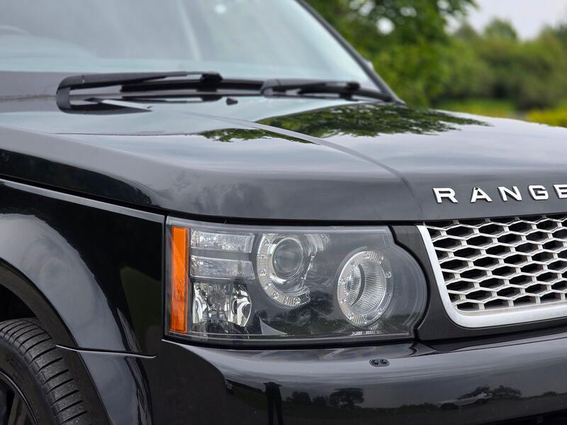 LAND ROVER RANGE ROVER SPORT 3.0 SD V6 HSE Black 2013