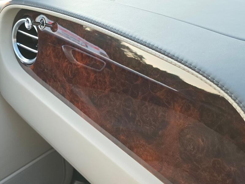 BENTLEY FLYING SPUR  2006