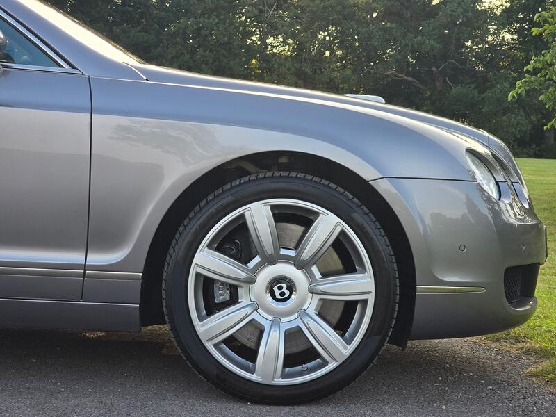 BENTLEY FLYING SPUR  2006