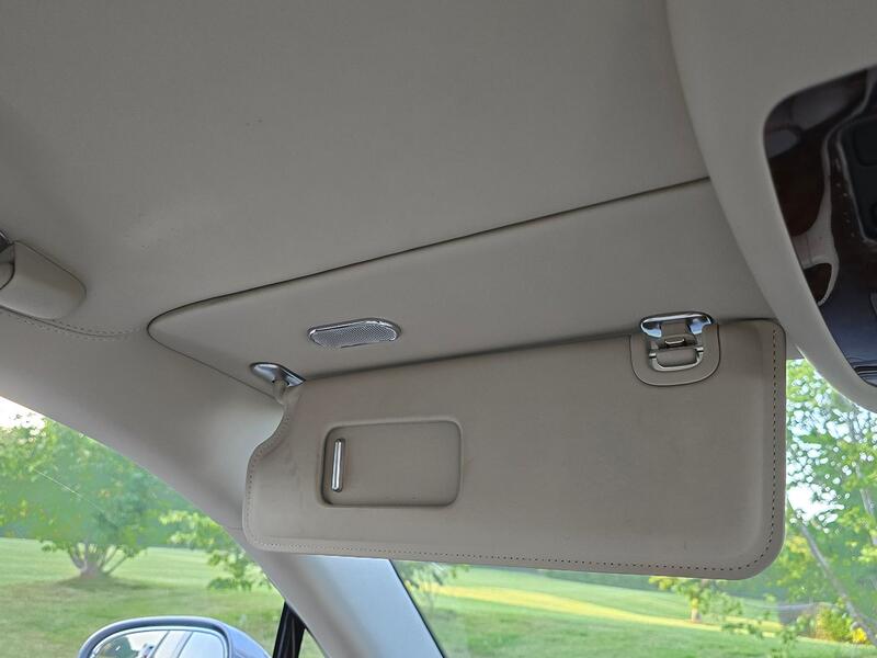 BENTLEY FLYING SPUR  2006