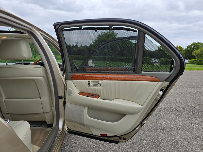 LEXUS LS 4.3 430 2004