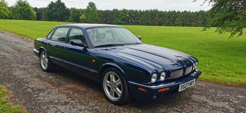 JAGUAR XJR 4.0 V8 Supercharged 1998