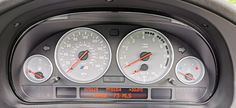 BMW M5 4.9 4dr Saloon 2000