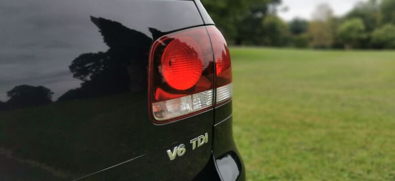 VOLKSWAGEN TOUAREG 3.0 TDI V6 SE 5dr 2007