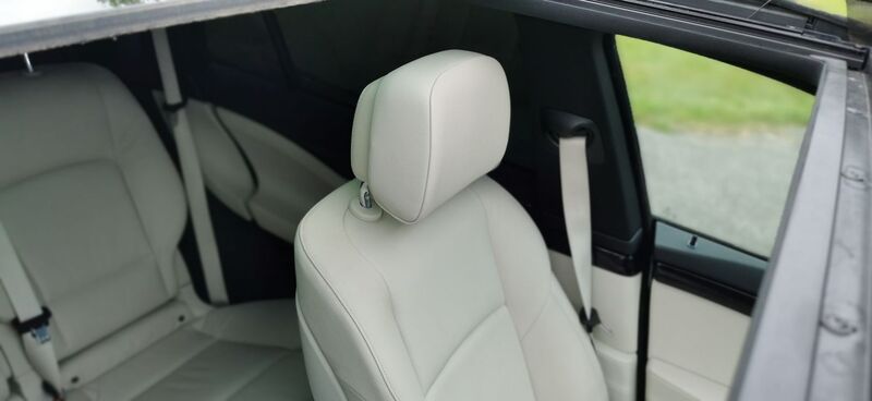 BMW 5 SERIES Gran Turismo 2.0 520d SE GT Auto Euro 5 ss 5dr 2012