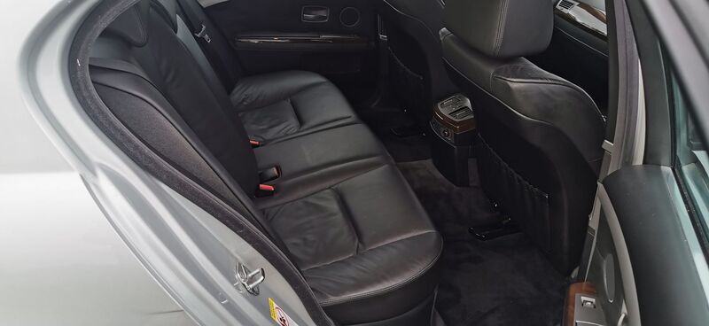 BMW 7 SERIES 3.0 730d Sport 4dr 2008