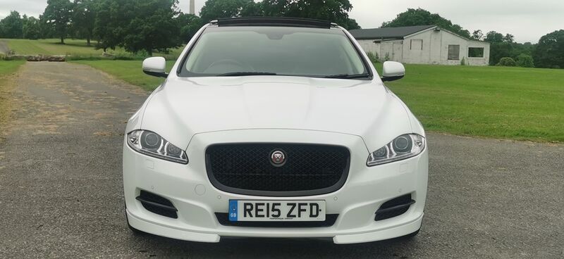 JAGUAR XJ 3.0d V6 Portfolio Auto ss 4dr 2015