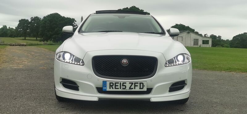 JAGUAR XJ 3.0d V6 Portfolio Auto ss 4dr 2015