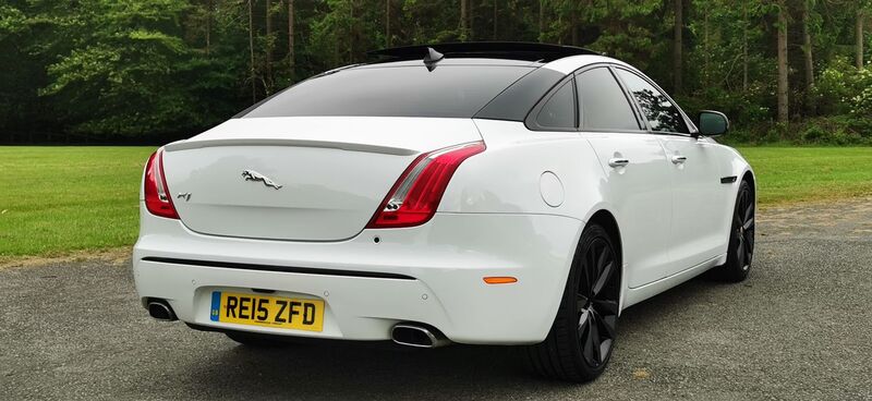 JAGUAR XJ 3.0d V6 Portfolio Auto ss 4dr 2015