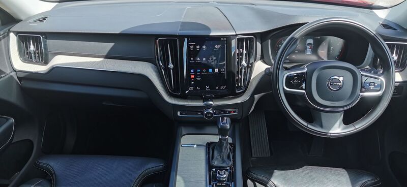VOLVO XC60 2.0 D4 Inscription Pro Auto AWD Euro 6 ss 5dr 2018