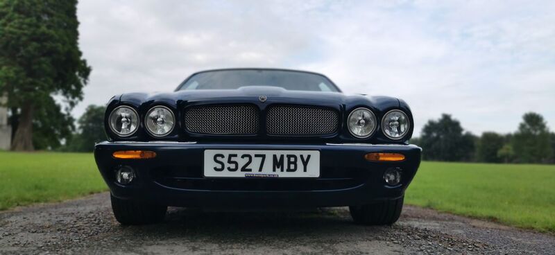 JAGUAR XJR 4.0 V8 Supercharged 4dr 1998