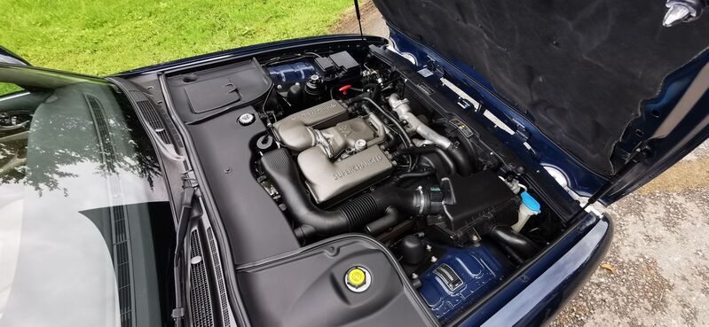 JAGUAR XJR 4.0 V8 Supercharged 4dr 1998