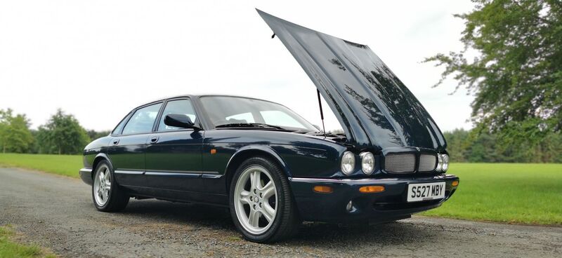 JAGUAR XJR 4.0 V8 Supercharged 4dr 1998