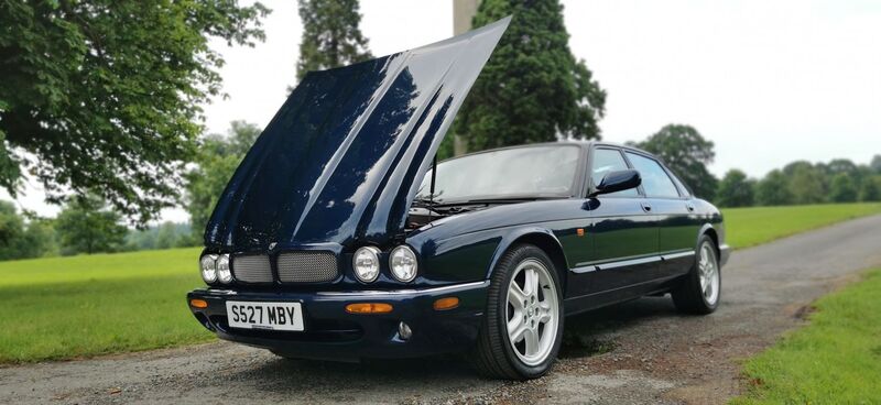 JAGUAR XJR 4.0 V8 Supercharged 4dr 1998