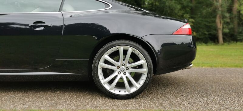 JAGUAR XKR 4.2 V8 Supercharged Auto 2dr 2007