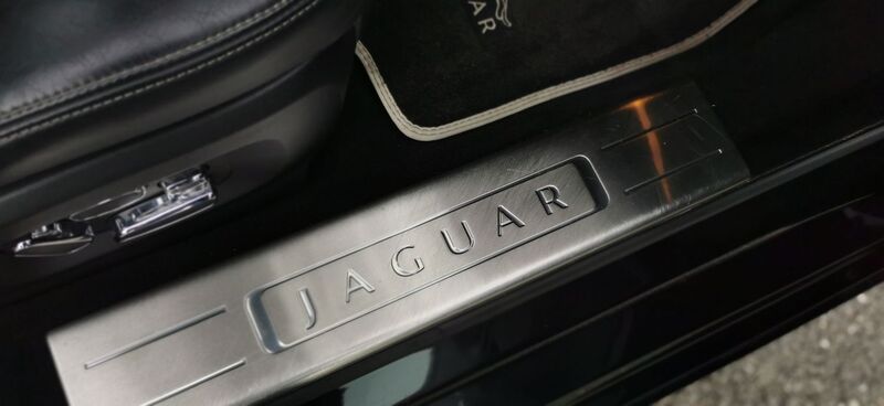 JAGUAR XJ 3.0d V6 Portfolio Auto Euro 5 4dr 2010