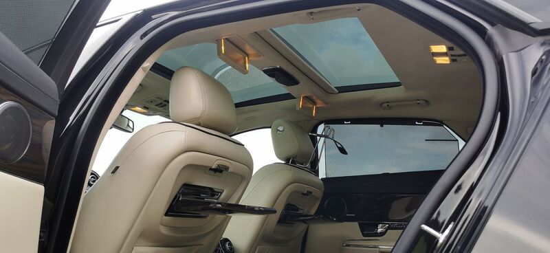 JAGUAR XJ 3.0d V6 Portfolio Auto 4dr LWB 2012
