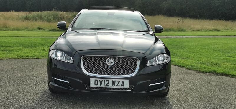 JAGUAR XJ 3.0d V6 Portfolio Auto 4dr LWB 2012