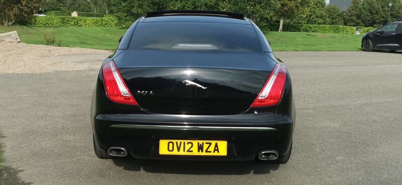 JAGUAR XJ 3.0d V6 Portfolio Auto 4dr LWB 2012